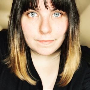 Meet your Posher, Jillian